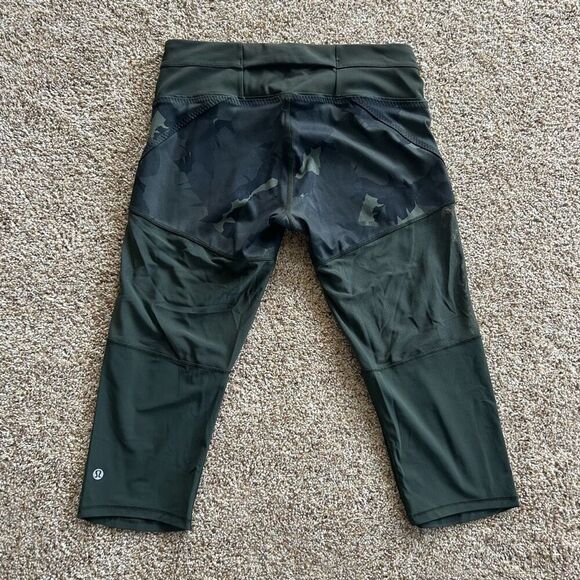 Lululemon Size 6 Leggings - Picture 6 of 8